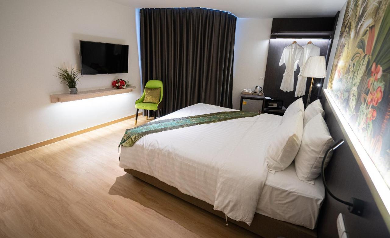 Pannarai Hotel Bangkok-Rangnam Экстерьер фото